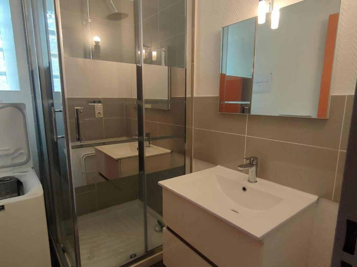 Appartement Centre-Ville 4/6 Pers, 3E Etage, Cuisine Equipee, Parking Gratuit, Linge En Supplement - Fr-1-234-228 코트레 외부 사진